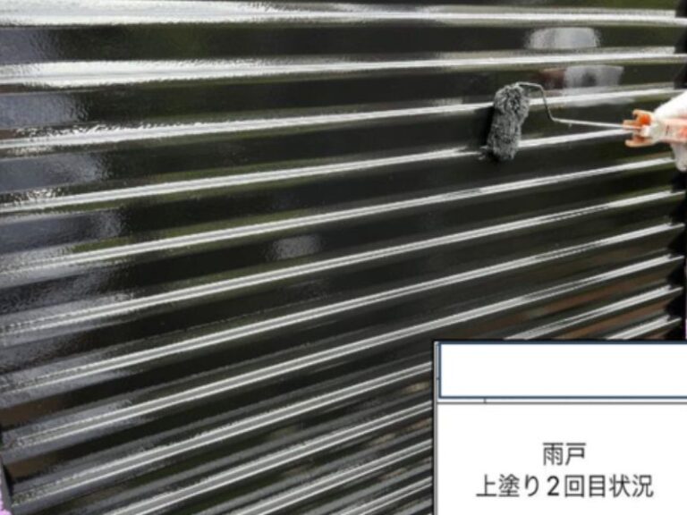 K様邸雨戸　上塗り2回目