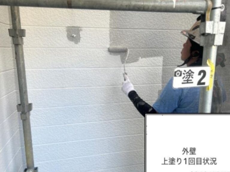 KW様外壁　上塗り1回目