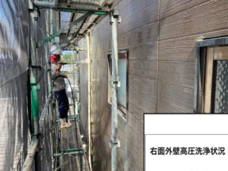 KT様外壁　右面高圧洗浄